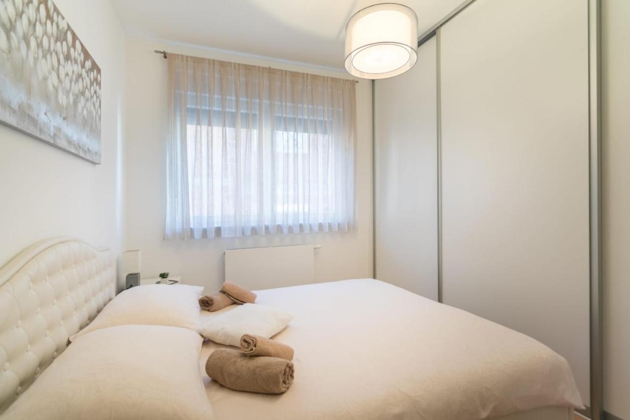 Apartment Sara - Free Parking For 2 Cars 자그레브 외부 사진